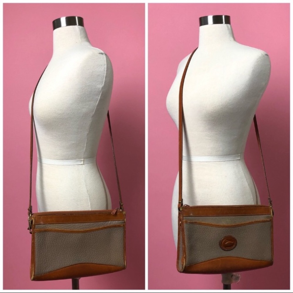 Vintage 80s Dooney & Bourke tan brown All Weather Leather crossbody purse